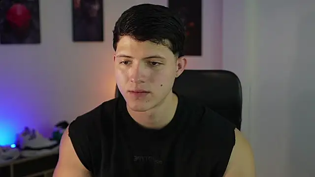 Snapshot of Hazzan_Velez chatting on 1, 10, 2025 Hazzan Velez online show from 1, 10, 2025