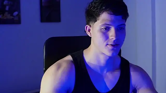 Snapshot of Hazzan_Velez chatting on 26, 11, 2025 Hazzan Velez online show from 26, 11, 2025