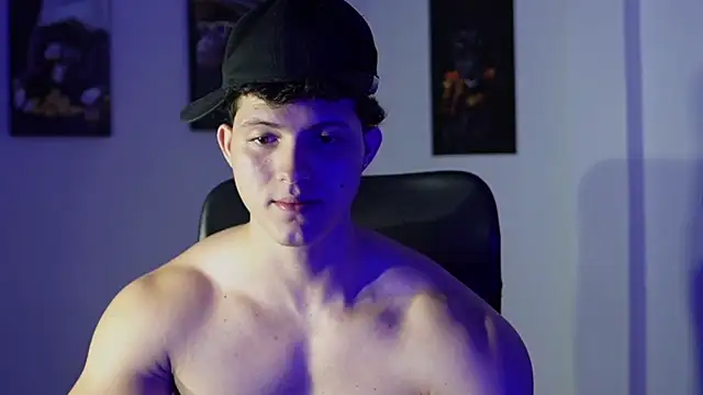 Snapshot of Hazzan_Velez chatting on 3, 12, 2025 Hazzan Velez online show from 3, 12, 2025