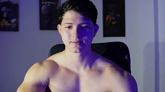 Snapshot of Hazzan_Velez chatting on 15, 12, 2025 Hazzan Velez online show from 15, 12, 2025