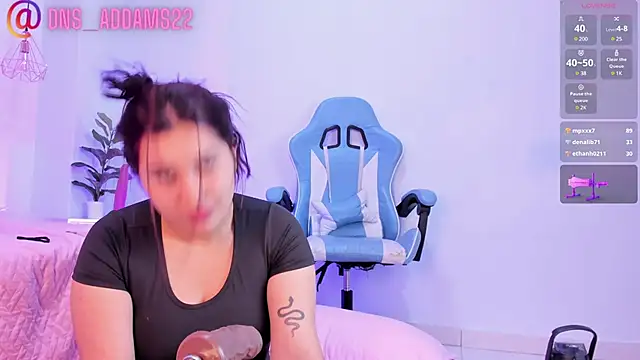 Danna adams01 online show from 11, 12, 2024