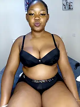 Snapshot of Cherriikenzie chatting on 18, 1, 2025 Cherriikenzie online show from 18, 1, 2025