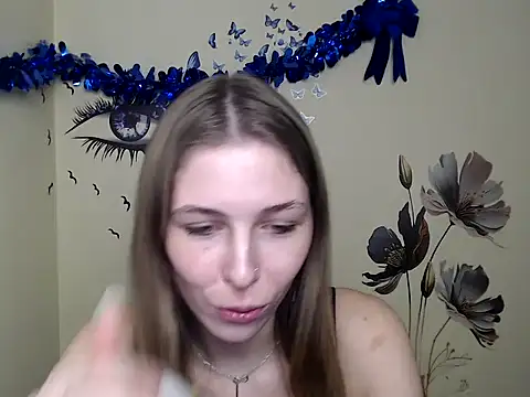 Snapshot of StrangerGi chatting on 9, 1, 2025 StrangerGi online show from 9, 1, 2025