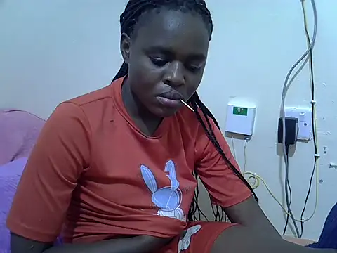 Snapshot of dirtyshowgirl chatting on 11, 9, 2025 dirtyshowgirl online show from 11, 9, 2025