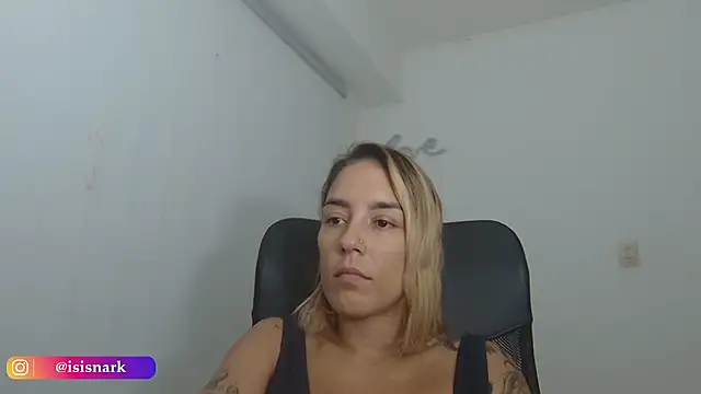 Snapshot of Isis69_ chatting on 15, 12, 2024 Isis69 online show from 15, 12, 2024