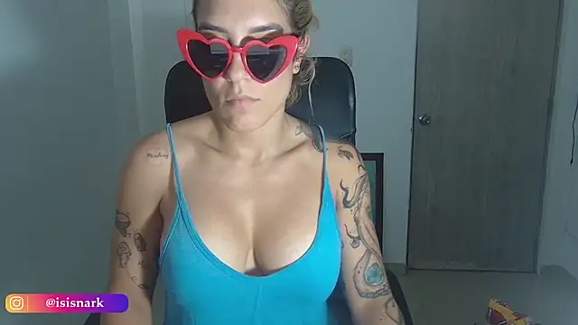 Snapshot of Isis69_ chatting on 26, 1, 2025 Isis69 online show from 26, 1, 2025