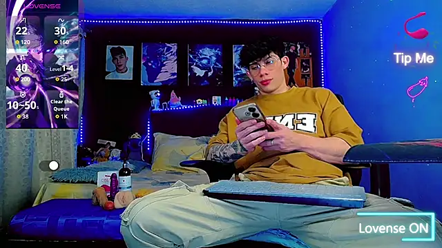 thiagomurphyy online show from 22, 10, 2025