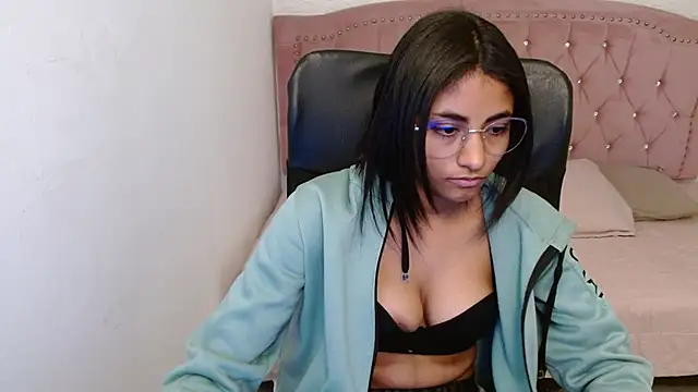 shaneelle online show from 8, 2, 2025