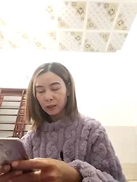 Sexy-ladyboobs20 online show from 18, 12, 2025