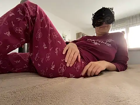 Marilou1983 online show from 22, 3, 2026