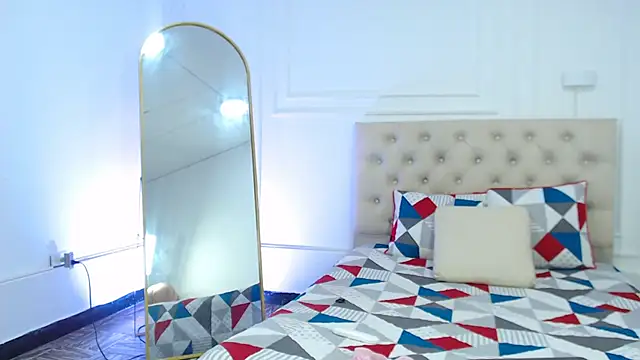 lola red95 online show from 18, 12, 2025