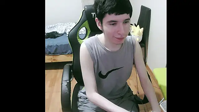 Twink martinboy online show from 8, 1, 2025