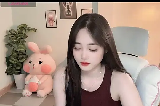  Aimy  online show from 14, 11, 2025