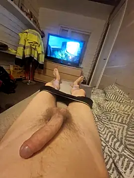 Snapshot of marcis222 chatting on 1, 12, 2025 marcis222 online show from 1, 12, 2025