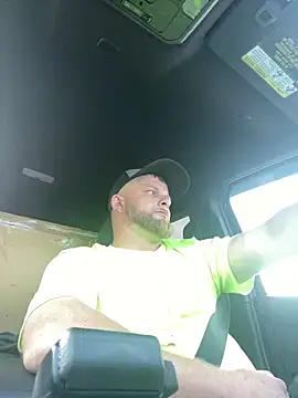 rocket8669 online show from 3, 3, 2026