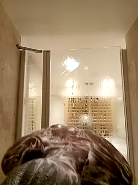 Snapshot of Papii97150 chatting on 27, 10, 2025 Papii97150 online show from 27, 10, 2025