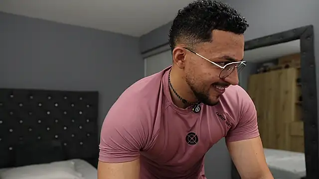 Martin Logan online show from 11, 4, 2026