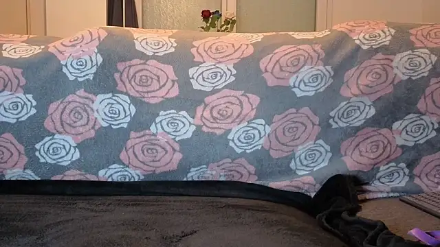 Lunadelisla online show from 27, 3, 2026