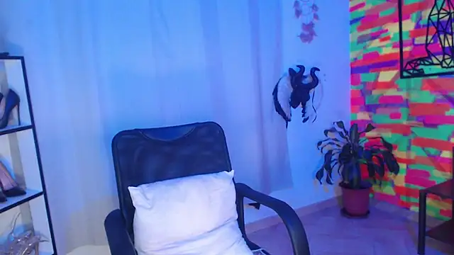 ScarlatSultry online show from 3, 8, 2026