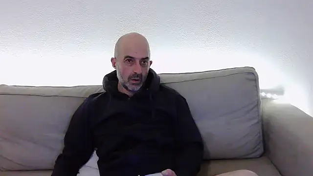 newsimo74 online show from 16, 2, 2025