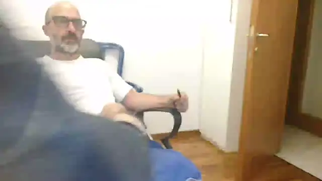 newsimo74 online show from 5, 10, 2025