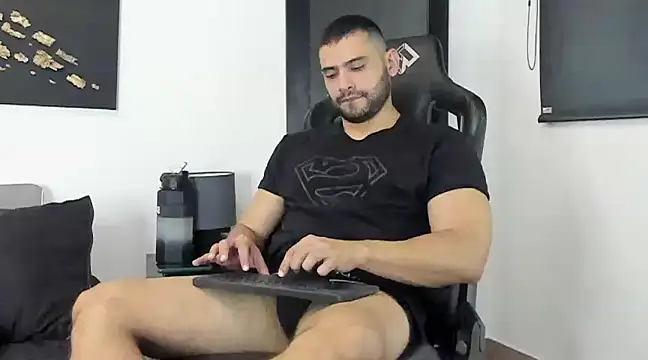 Dereck vega online show from 18, 1, 2025