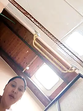 Snapshot of SamaraJay1 chatting on 11, 10, 2025 SamaraJay1 online show from 11, 10, 2025