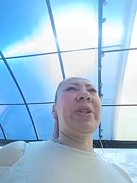coral smitth online show from 28, 7, 2026