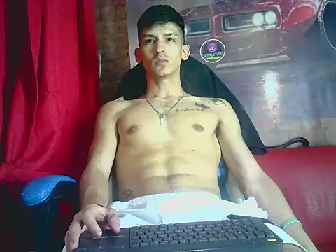 Snapshot of MasterSEX420 chatting on 3, 12, 2024 MasterSEX420 online show from 3, 12, 2024