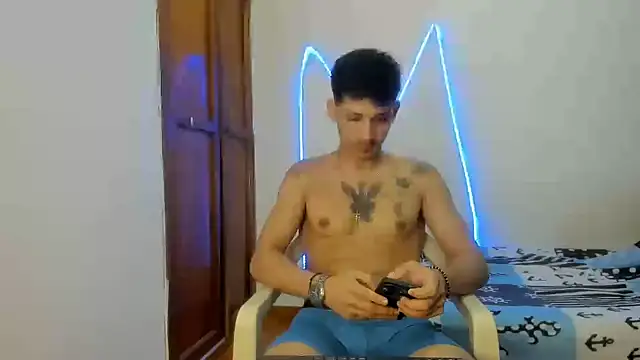 Snapshot of MasterSEX420 chatting on 16, 1, 2026 MasterSEX420 online show from 16, 1, 2026