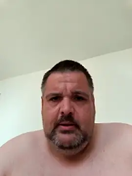 Snapshot of Ronny2510 chatting on 28, 4, 2026 Ronny2510 online show from 28, 4, 2026