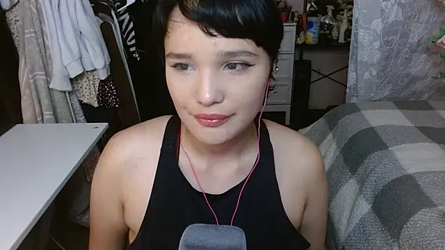 Snapshot of nomichuu chatting on 23, 4, 2026 nomichuu online show from 23, 4, 2026