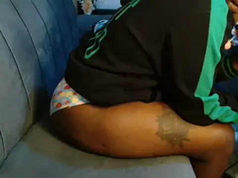 leslysexygirl online show from 20, 3, 2025