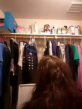 Snapshot of aliceluvzbill chatting on 3, 12, 2024 aliceluvzbill online show from 3, 12, 2024