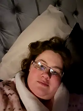 Snapshot of aliceluvzbill chatting on 21, 3, 2025 aliceluvzbill online show from 21, 3, 2025