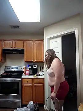 Snapshot of aliceluvzbill chatting on 11, 11, 2025 aliceluvzbill online show from 11, 11, 2025