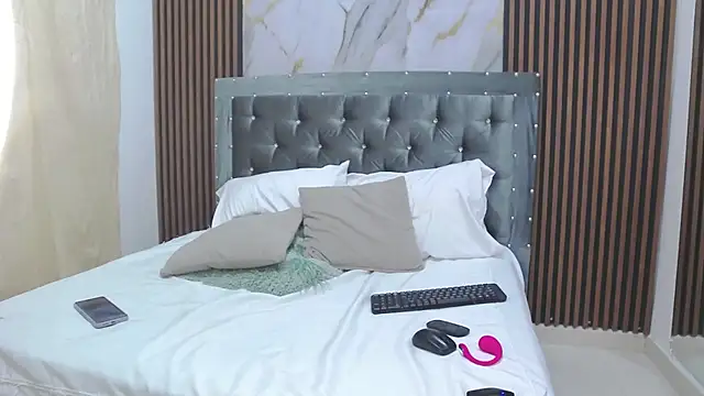 Snapshot of AshleyMontana chatting on 30, 9, 2025 AshleyMontana online show from 30, 9, 2025