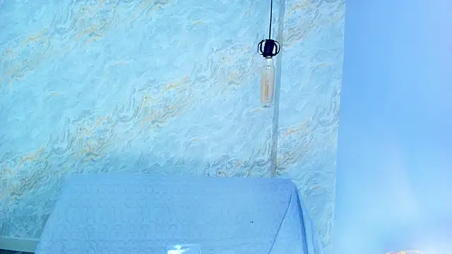 Mia candy 0 online show from 6, 10, 2025