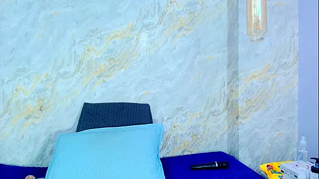 Mia candy 0 online show from 21, 2, 2026