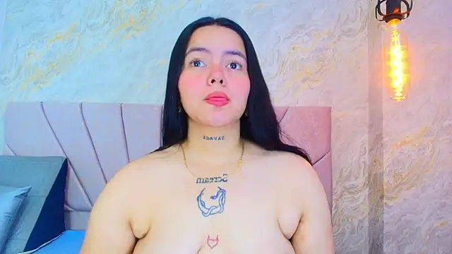 Mia candy 0 online show from 3, 6, 2026