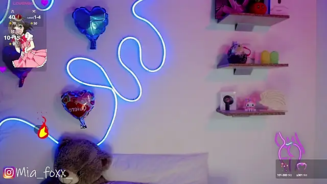 Snapshot of Mia_foxx_ chatting on 8, 2, 2025 Mia foxx online show from 8, 2, 2025