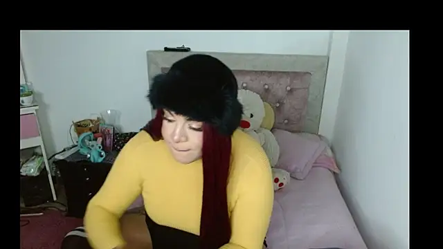 Snapshot of kim_hot69_ chatting on 9, 10, 2025 kim hot69  online show from 9, 10, 2025