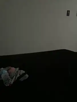 lolitalamasbonita01 online show from 10, 10, 2025