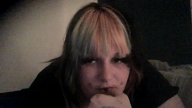 Snapshot of d3mon_bbx00 chatting on 7, 3, 2025 d3mon bbx00 online show from 7, 3, 2025