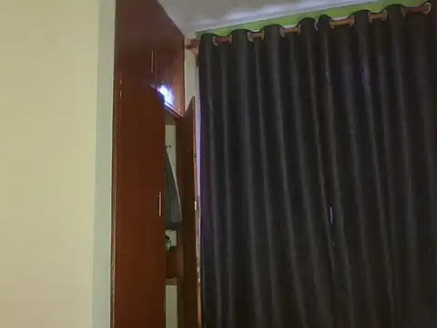 Apple bitch online show from 22, 12, 2025