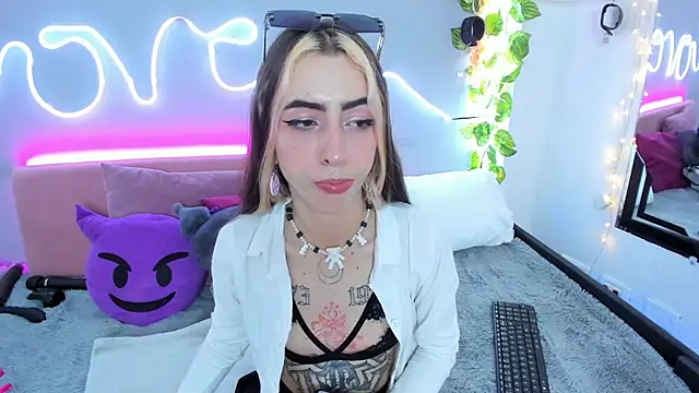 YouliteSllut2 online show from 20, 2, 2025