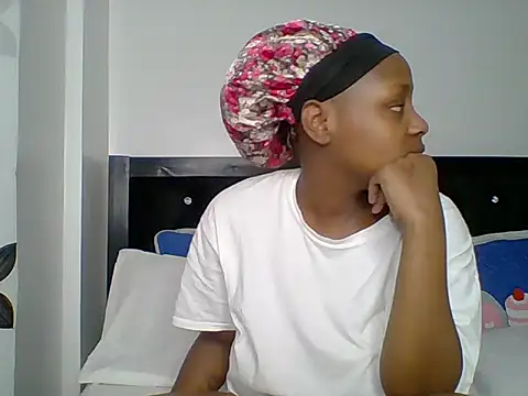 Snapshot of Miss_Amani chatting on 29, 5, 2026 Miss Amani online show from 29, 5, 2026