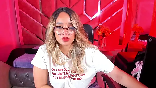 Olivia Fox69 online show from 17, 10, 2025