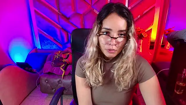 Olivia Fox69 online show from 22, 12, 2025