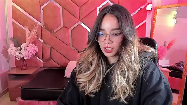 Olivia Fox69 online show from 9, 7, 2026